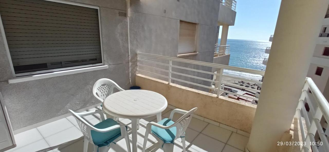 Apartamento Aquarium Park, 1ª Linea De Playa, Para 4 Personas Calp Dış mekan fotoğraf